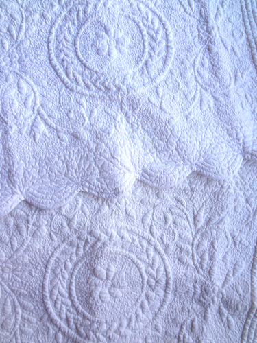 Linen Source White Quilted Pillow Shams (Standard) Free Shipping - Picture 13 of 14
