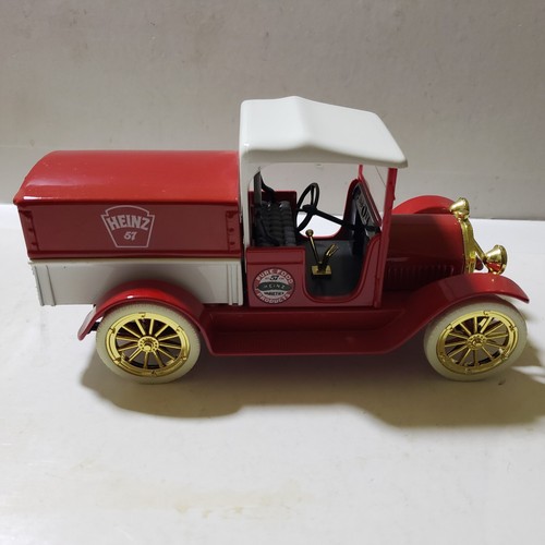 Spec Cast Heinz 57 1916 Studebaker Canopy Pickup Liberty Classic 1:25 Scale Bank - Picture 8 of 11