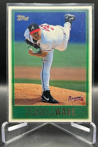 1997 Topps Baseball Series 1 & 2 Pick Your Card (Base, Draft Picks, & Prospects) - Picture 4 of 343