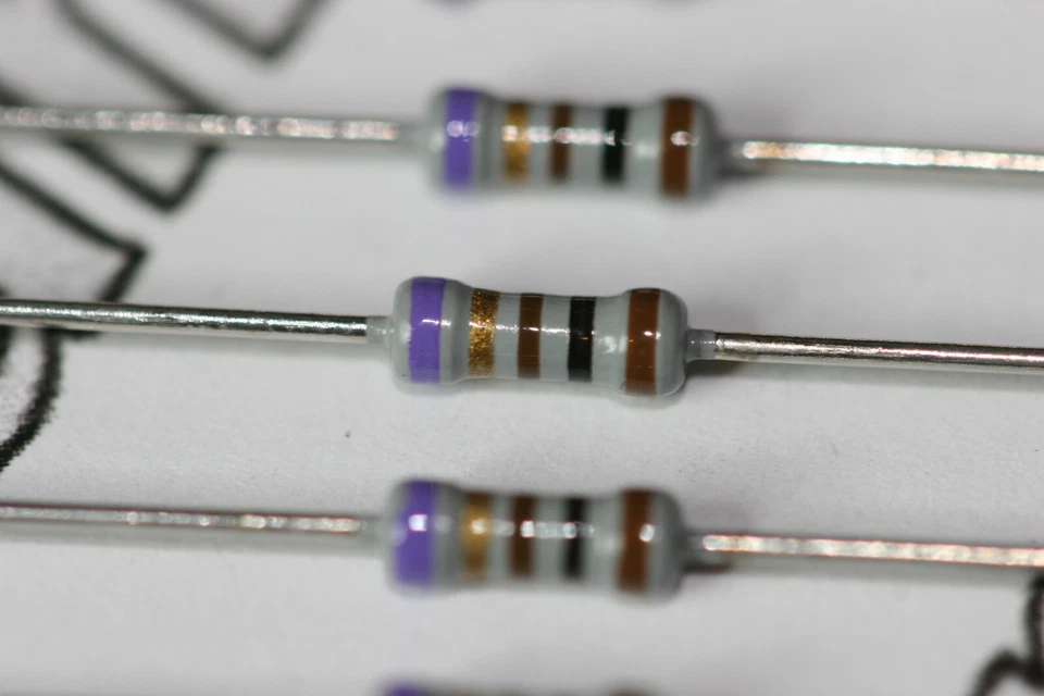 10x NFR25 100R Fusible Metal Film Resistor 5% 0.33W 250V 100 OHM - Image 1 of 1