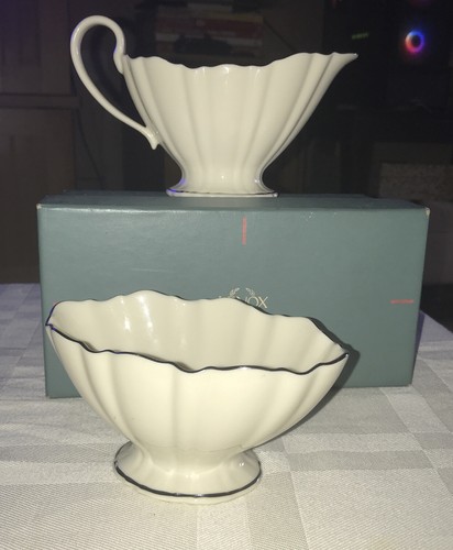 Lenox Symphony Crema y Azúcar Abierto Set con Borde Festoneado y Borde Platino - Imagen 11 de 12