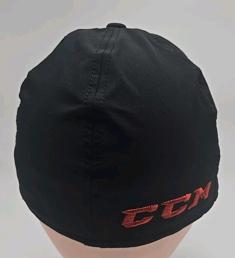 Sombrero Tucson Roadrunners Hockey Ajustado S/M Negro/Gris Bordado Logo Frontal Foto 3 de 4