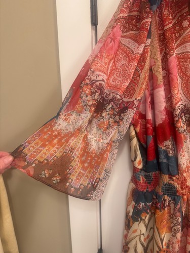 Chico's schönes geblümtes Kleid; Chico's Größe 4 US 20 - Bild 4 von 10