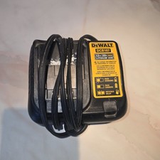 DCB107 DEWALT Charger 12v/20v MAX Lithium Ion Works Tested