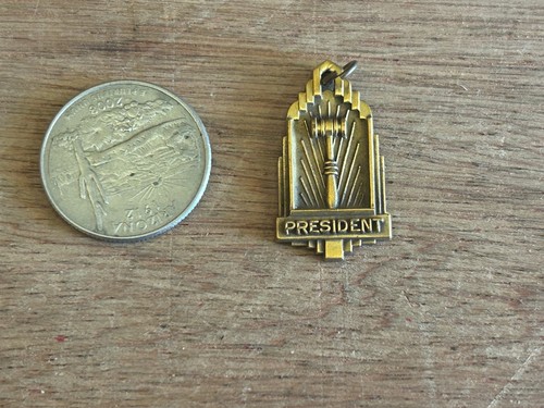 President FOB Medal Charm Pendant Gavel Brass Tone Metal Vintage Unbranded - Bild 10 von 24