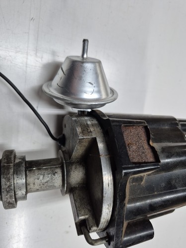 71-72 Chevrolet Chevelle Nova Camaro GMC Points Distributor 1112046 Dated 2C10 - Picture 5 of 12