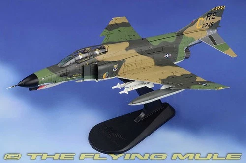 Hobby Master 1:72 F-4E Phantom II USAF 86th TFW, 512th TFS Dragons #69-0249