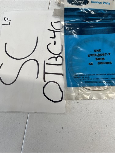 Genuine Ford Shim, E3FZ-4067-T - Picture 1 of 2