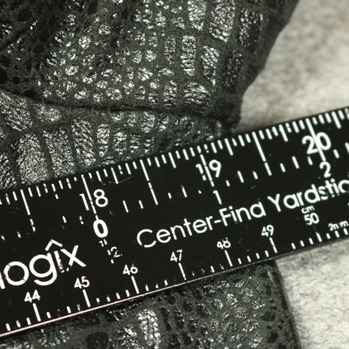 Chaqueta Joni B. Imitación Caimán Cremallera Completa Manga Larga Completamente Forrada Bolsillos Negra PM - Imagen 18 de 24