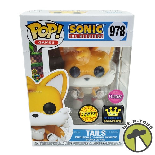 Funko POP! Sonic the Hedgehog Flocked Tails Figure Chase Edition #978 - Picture 1 of 7