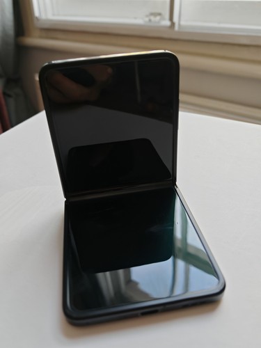 OPPO Find N2 Flip 5G Smartphone 256gb/8gb Unlocked - Faulty display - Picture 7 of 11