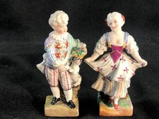FINE PAIR OF ANTIQUE MEISSEN PORCELAIN HAND PAINTED FIGURINES.