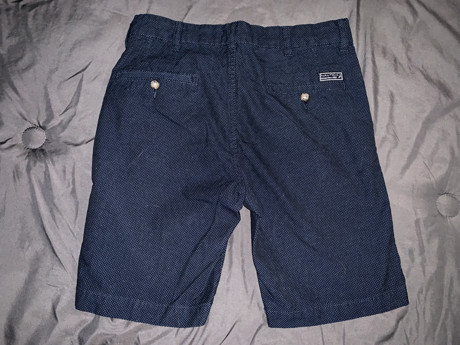 Picture 2 of 4
