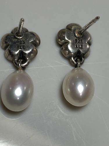 Genuine Pandora Flowers Onyx And Pearls Earrings #290148 Extremely Rare HTF - Picture 4 of 5