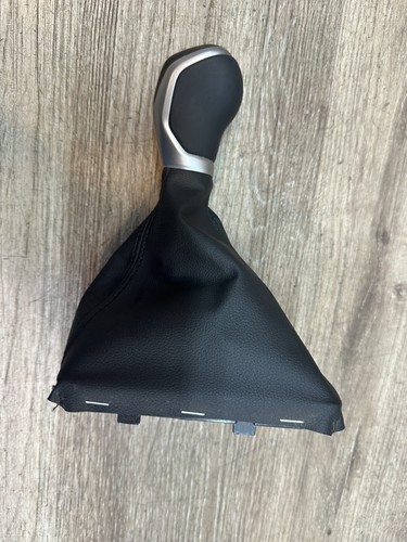 2022-24 VW GOLF R MANUAL GEAR SHIFT KNOB AND SHIFTER SLEEVE OEM 5H1.711.113.G - Picture 7 of 9