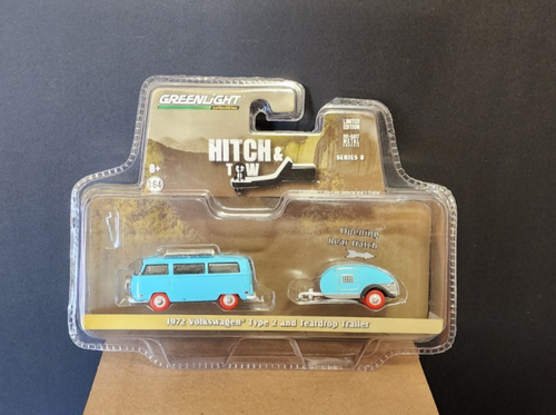 Greenlight CHASE Hitch & Tow 1972 VOLKSWAGEN TYPE 2 TRAILER RED TIRE - Picture 2 of 9