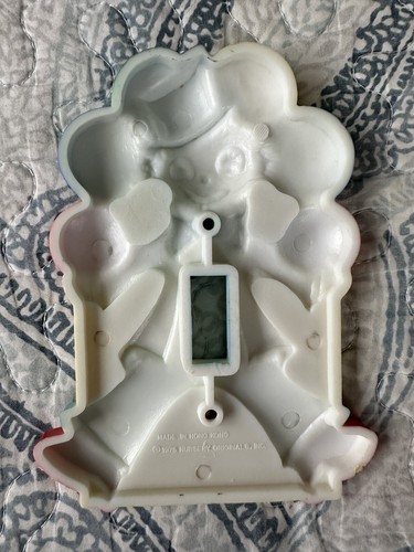 Vintage 1975 Single Gang Toggle Plastic Light Switch Cover Clown Juggling - Picture 2 of 6