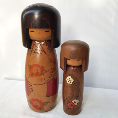 Lot of 2 Kokeshi Dolls Vintage Japanese Big Girl Dolls Painted Kimono by USABURO - Picture 2 of 6
