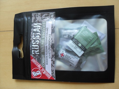 Custom Made 1/6 Scale Russian IFAK (Individual First Aid Kit) 6 Pouch Stuffers - Bild 1 von 4