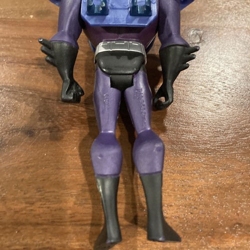 DC Universe Batman The Animated Series ~ Mega Armor Batman Modellino - Foto 6 di 8