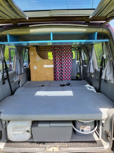 VW T4 Wohnmobil mit Hubdach - Bild 6 von 8