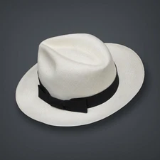 Genuine Panama Hat from Montecristi "Clásico" Fino regular - Men Woman Straw hat