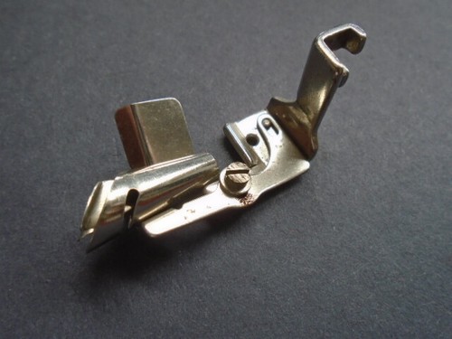 Singer Sewing Machine Simanco 36594 Binder Foot 9918F
