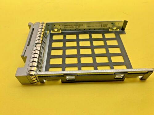 Cisco UCS-HD2T7K12G 12Gbps SAS 2TB 7.2K 2.5'' Tray only - Picture 4 of 4