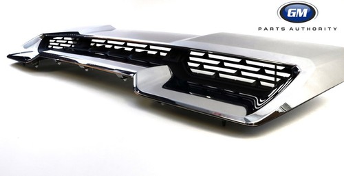 2020-2023 GMC Sierra 2500HD 3500HD Diesel Chrome Hood Air Vent 84802216 OEM GM - Picture 2 of 13