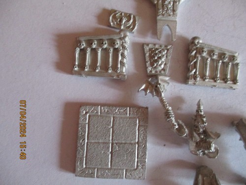 Warhammer quest catacombe del terrore dread king throne completo intonso - Foto 2 di 3
