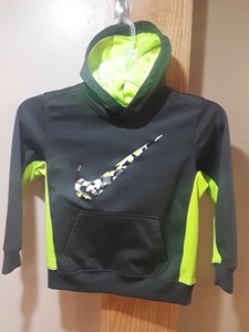 Nike Therma Fit Neon Yellow Hoodie | eBay Nike Therma Fit Neon Yellow Hoodie | eBay