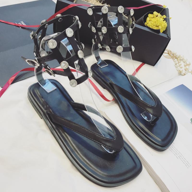 Sandali nero eleganti bassi ciabatte colorati nero Sandali borchie comodi simil pelle 1008 f73064 Sandali nero eleganti bassi ciabatte colorati nero Sandali borchie comodi simil pelle 1008 f73064