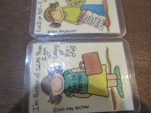 1982 GAY FELTON REFRIGERATOR MAGNETS CARTOON SALES PIZZA SET OF TWO - Picture 2 of 3