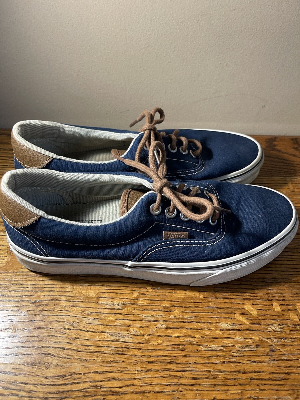 Picture 2 of 9