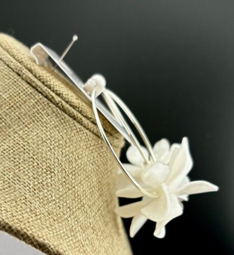 NWT Nine West Large Silver and Pearl Tone Floral Rhinestone Hoop Earrings - Picture 3 of 5