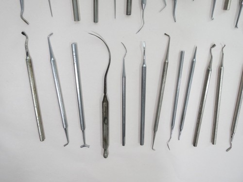 Lote De Colección Dentista Dental Instrumentos Herramientas Accesorios EE. UU. SS Blanco y Differ. - Imagen 4 de 9