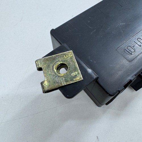 AUDI S3 8L ALARM CONTROL UNIT 4B0951173 ANTI-THEFT MODULE 00-03 - Picture 7 of 12