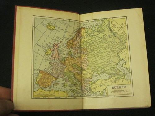 Edwin Robert Petre - SHRINES OF THE GREAT IN EUROPE A Unique Tourist Guide 1928 - 第 3/7 張圖片