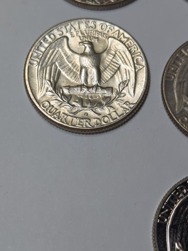 1964 SILVER WASHINGTON QUATERS (7), 5 BU, 1 AU, 1 PROOF, P AND D MINTAGE - Picture 14 of 20