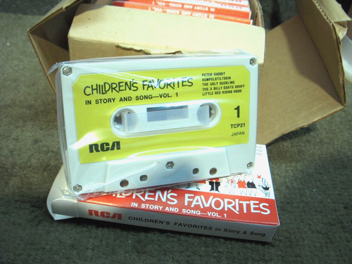 ESTATE* NOS 1968 RCA TCP-21 IN STORY AND SONG PRE-RECORED CHILDREN'S FAVORITES - Picture 4 of 5