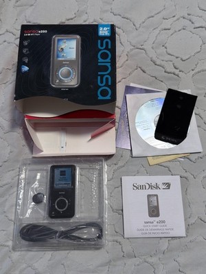 Genuine Open Box SanDisk Sansa e250 2 GB MP3 Player, READ.