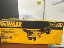 DeWALT 20 Volt 20v Max XR 4.5" Brushless Angle Grinder with Brake DCG413B