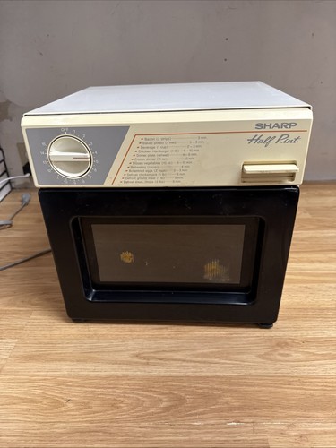 Vintage Sharp Half Pint R-4065 Apartment Travel Microwave Oven White Corded 400W