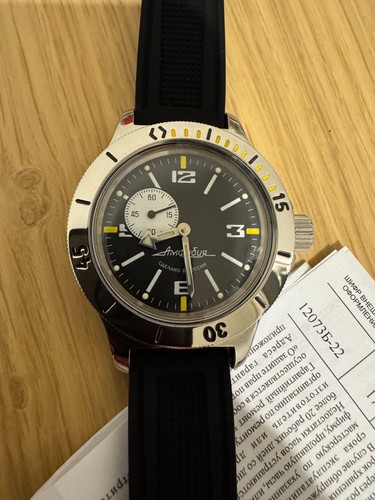Reloj de buceo mecánico automático Vostok Amphibia 12073B para piezas o reparación - Imagen 1 de 5