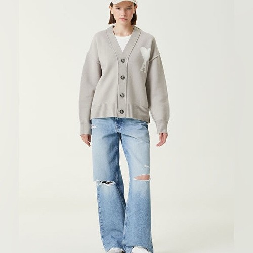 AMI DE COEUR Strickjacke Gr. Small V-Ausschnitt Knopfleiste taupe Oversize Wollmischung - Bild 9 von 16