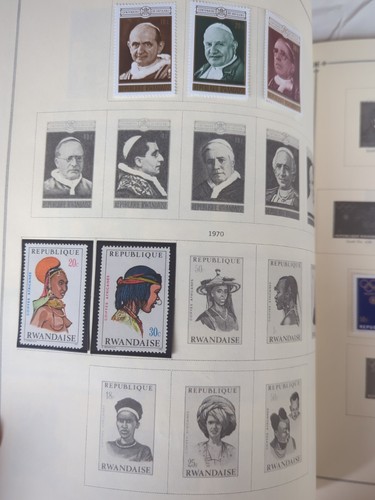 Colección de estampillas de Burundi, Ruanda, otra África sin recoger muchas como nuevas en álbum - Imagen 6 de 19