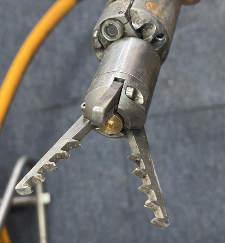 DanCutter 6.0 DC Super Flex Cutterroboter 3-6" mit 50m Schlauch & Steuereinheit - Bild 5 von 16