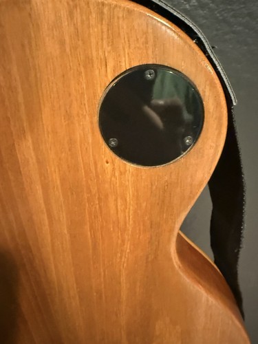 GIBSON LES PAUL TRIBUTE SATIN HONEY BURST WITH SOFT CASE - Picture 6 of 10