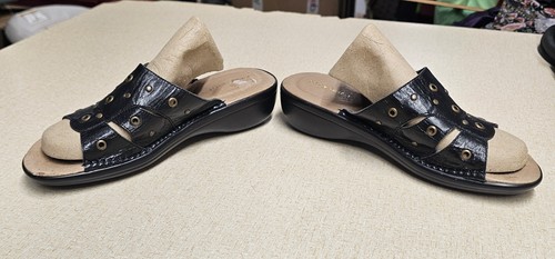Easy Spirit Leather Studded Slide Sandal SIZE 6.5 Black Shoe Neutral Goth - Picture 4 of 11