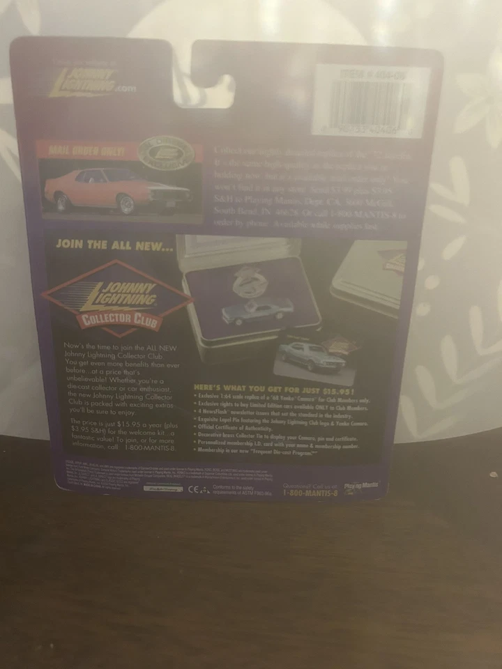 JOHNNY LIGHTNING CLASSIC GOLD 1997 CHEVY IMPALA SS VERSIÓN CARRERA RUEDAS - NEGRO Foto 2 de 2